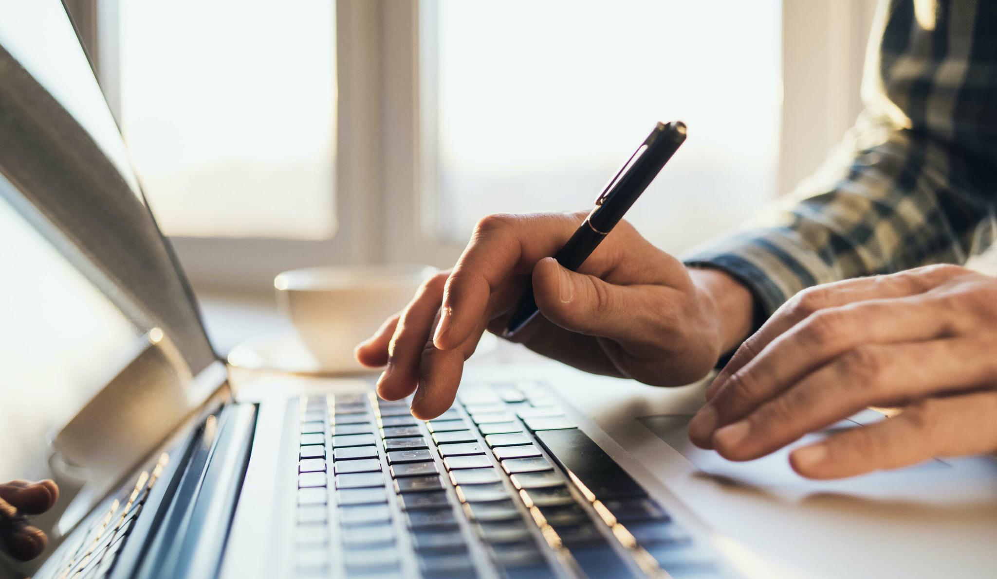 Le stylo doit-il dire merci à la crise ?